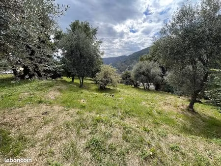 terrain 848 m² coaraze