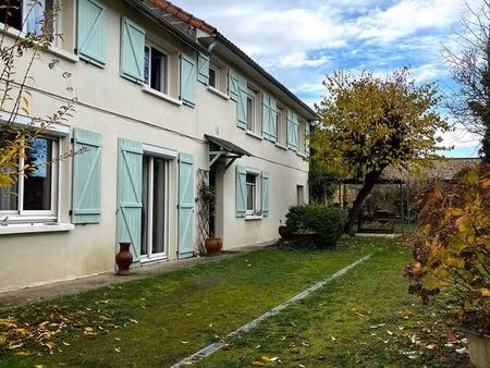 longère 8 pièces 150 m²