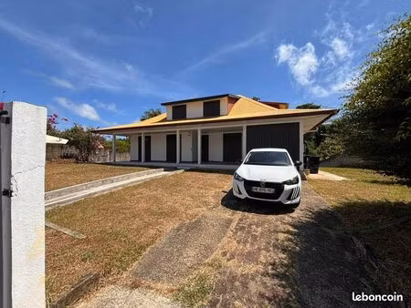 maison 6 pièces 199 m²