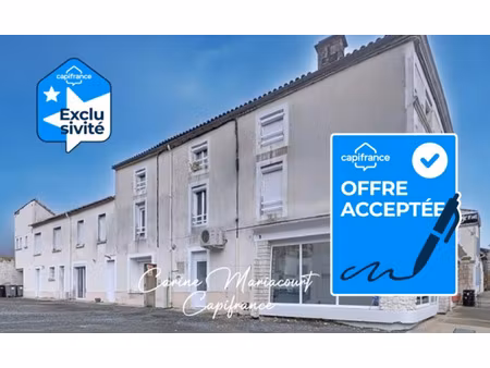 immeuble à vendre la creche 13 pièce(s) 289m2 410 000€