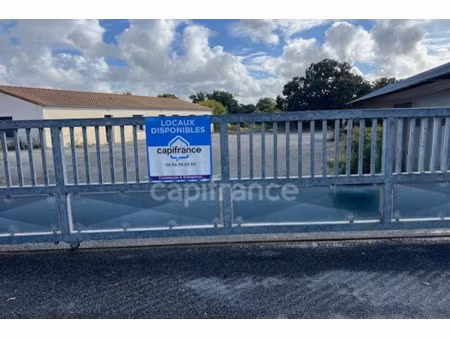 immeuble à vendre saintes 10 pièce(s) 1400m2 453 000€