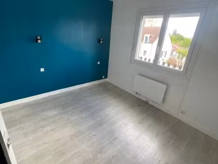 location appartement 2 pièces 57 m² à bourges (18000)