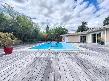 maison 6 pièce(s) 192 m2