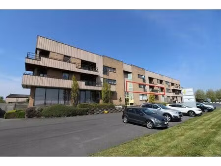 zeer ruim appartement met verzicht