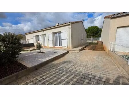 vend villa 3 faces 85.16 m2 3 chambres  garage sur terrain 375 m2 à homps