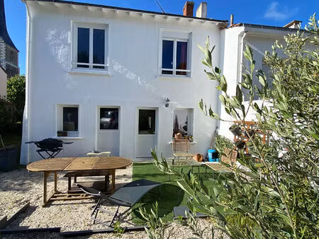 vente maison 5 pièces  115.00m²  saint