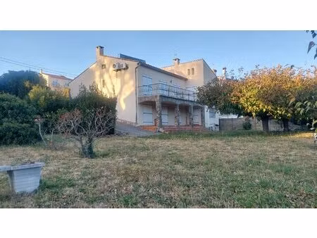 le boulou  villa 4 faces type f8  200 m2 habitables sur 2880 m2 arborés  division...