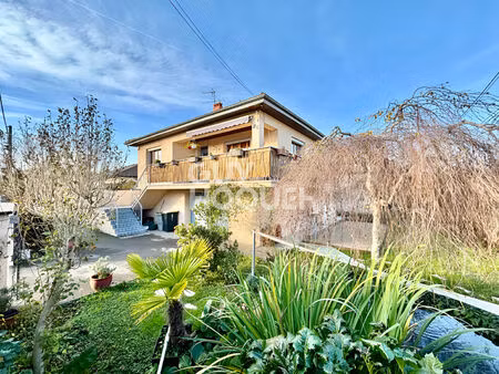 maison à vendre à vaulx-en-velin - référence 6588