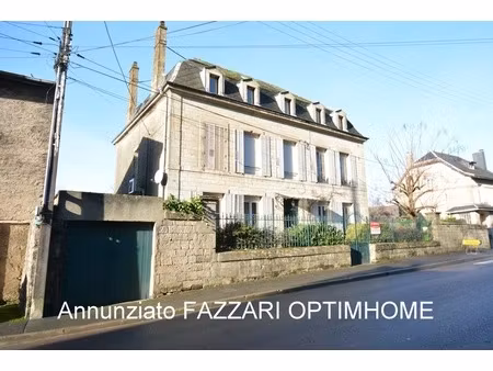 à vendre en exclusivité à dun sur meuse  grande maison de maître avec revenus locatifs  pr