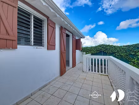 appartement f3 + 2 pièces – conodor sainte-rose