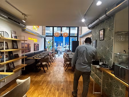 restaurant prêt à être exploiter au triangle d'or