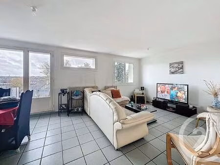 vente appartement 3 pièces à guingamp (22200) : à vendre 3 pièces / 72m² guingamp