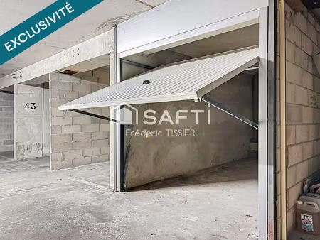 grasse gare scncf : garage fermé en sous-sol