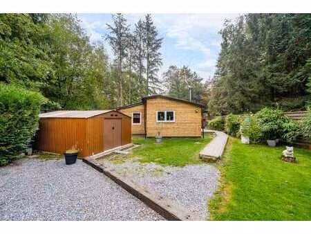 chalet 3 chambres au calme  en pleine nature à erezée