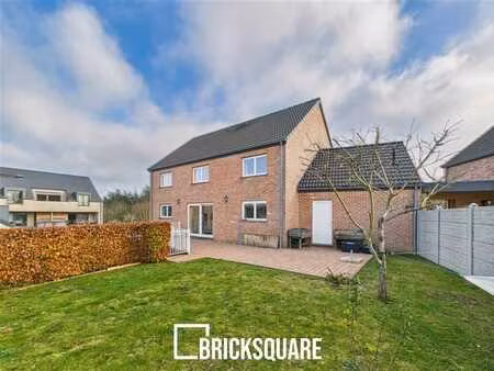 maison 4 façades – situation calme au cœur de gembloux