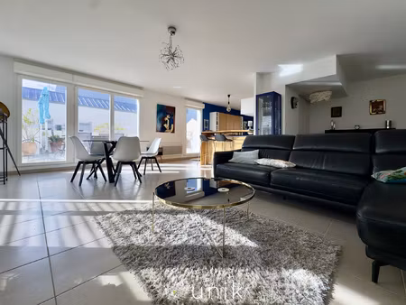 clemenceau / magnifique appartement t5 / terrasse 83m2 / deu