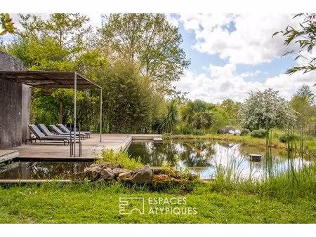 charmante propriété en pierre avec piscine naturelle et lodge au coeur de la nature