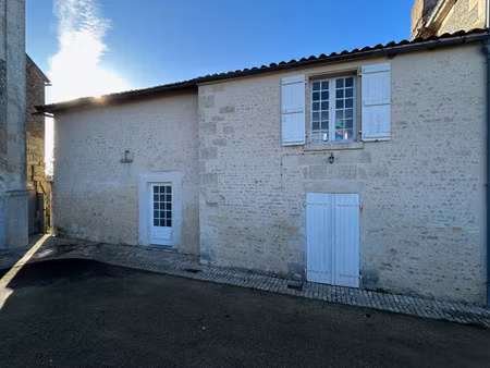 maison à vendre à bouillé-courdault (85420) - vendée