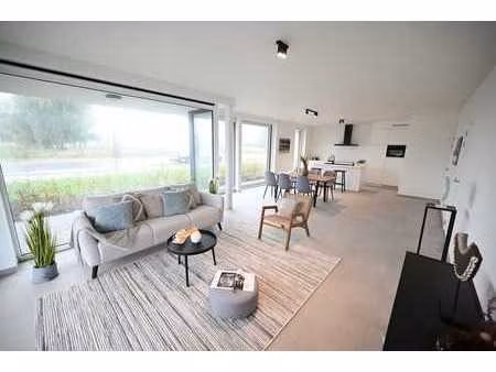 ruim (114 97 m²) 2-slpk-hoekappartement met open zicht op...