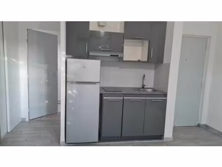 location appartement 1 pièce 26 m² à cesson (77240)