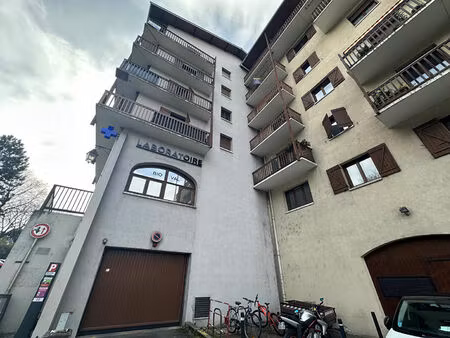 location garage à chambéry (73000)