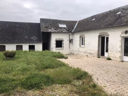 ancien corps de ferme avec 1 ha 85