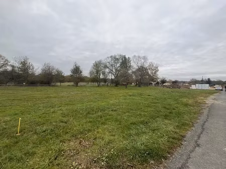 vente terrain 919 m² à la force (24130)  48 800 €