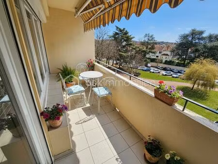 appartement de 71 66 m² à le coteau