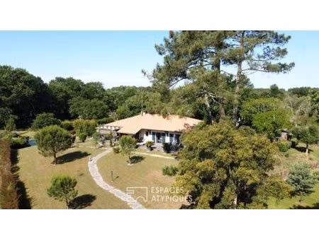 maison landaise de caractère au cadre de vie privilégié