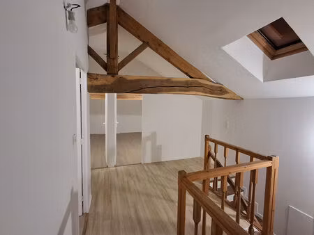 authentique maison ancienne de 1930 sur 3600 m² de jardin.