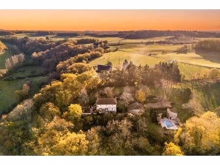 maison de prestige en vente sainte-colombe-de-villeneuve  nouvelle-aquitaine