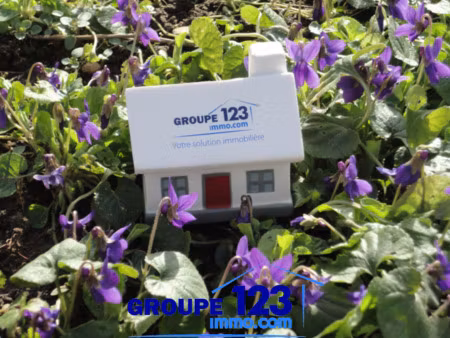 terrain 1120 m2 à bleigny-le-carreau