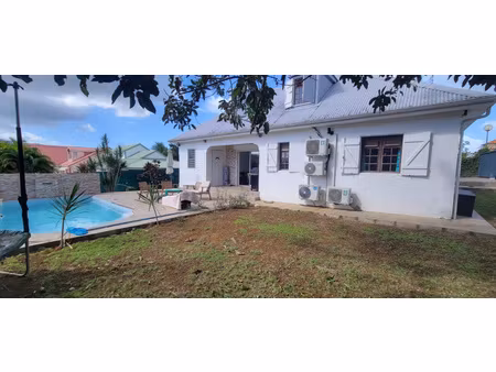 villa t6 avec piscine cc