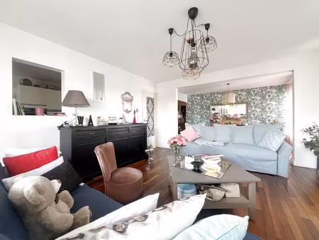 appartement t5 lumineux de plus de 100 m2 metz secteur pra