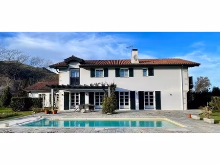 maison à vendre 9 pièces sare (64)