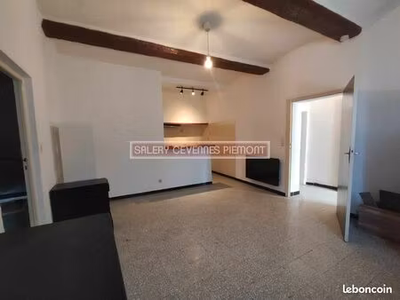 appartement 3 pièces 42 m²