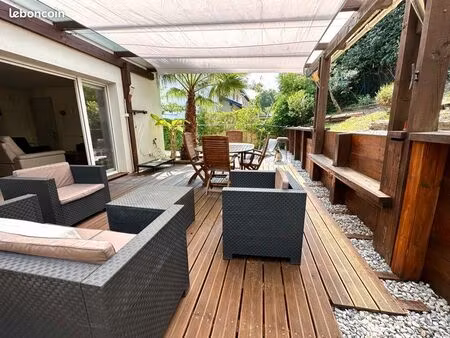 location maison avec jardin  3 chambres et parking