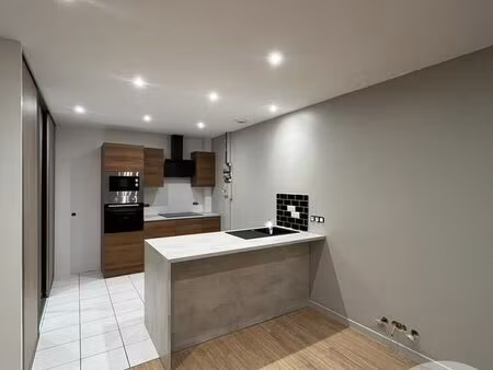 appartement studio à louer - 1 pièce - 37 m2 - roissy en brie - 77 - ile-de-france