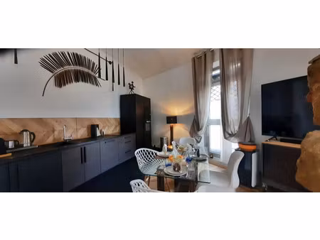 location meublée appartement 2 pièces 60 m² à cannes la bocca (06150)  1 450 €