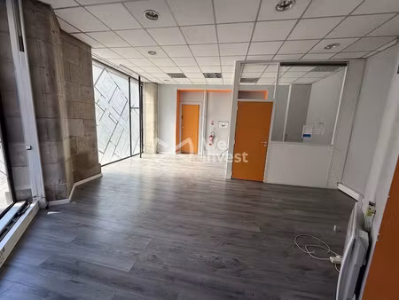 location locaux professionnels 40 m² à pau (64000)  750 €