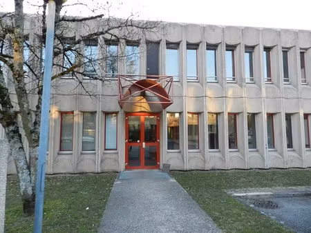 location locaux professionnels 6 pièces 138 m² à meylan (38240)  1 516 €