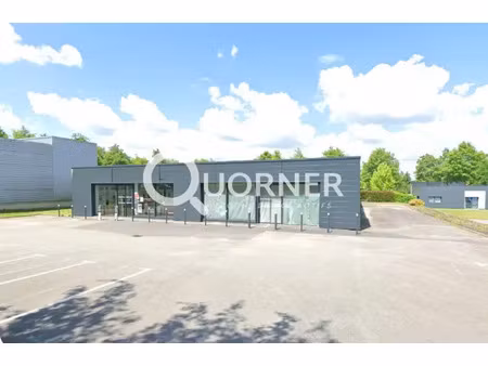 a louer / cellule commerciale bignan