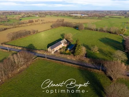 longère individuelle avec installations équestres – 1 2 hectare pour vous… et vos chevaux