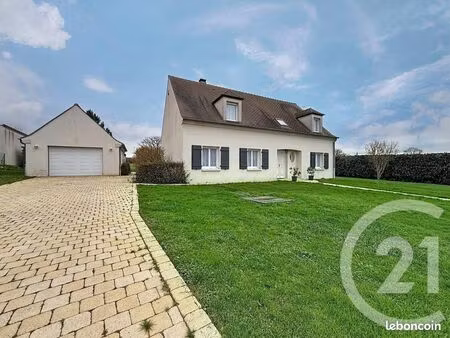 pavillon 6 pièces 171 m²