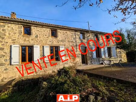 vente maison à la forêt-sur-sèvre (79380) : à vendre / 170m² la forêt-sur-sèvre