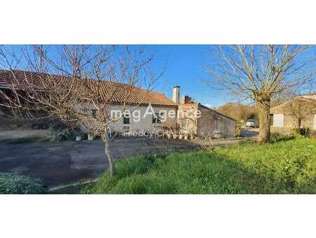vente maison à tallud-sainte-gemme (85390) : à vendre / 108m² tallud-sainte-gemme