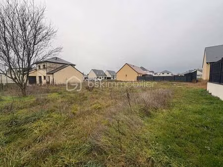 vente terrain à neuville-sur-sarthe (72190) : à vendre / 772m² neuville-sur-sarthe