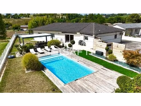 villa contemporaine 6 pièces avec piscine