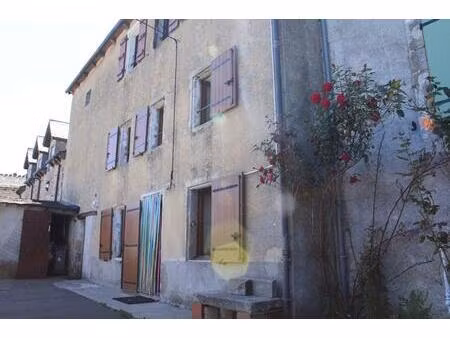 en exclusivité à chasserades maison sur le chemin de stevenson