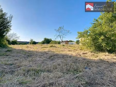 terrain constructible viabilisé à vendre